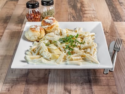 Creamy Alfredo Sauce (Spaghetti or Penne)
